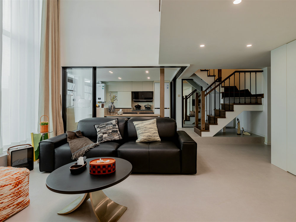 碧樂城50平loft現代風格裝修效果圖