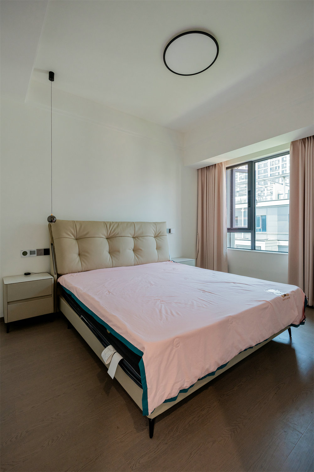 花山印象240平現代輕奢風格別墅裝修效果圖