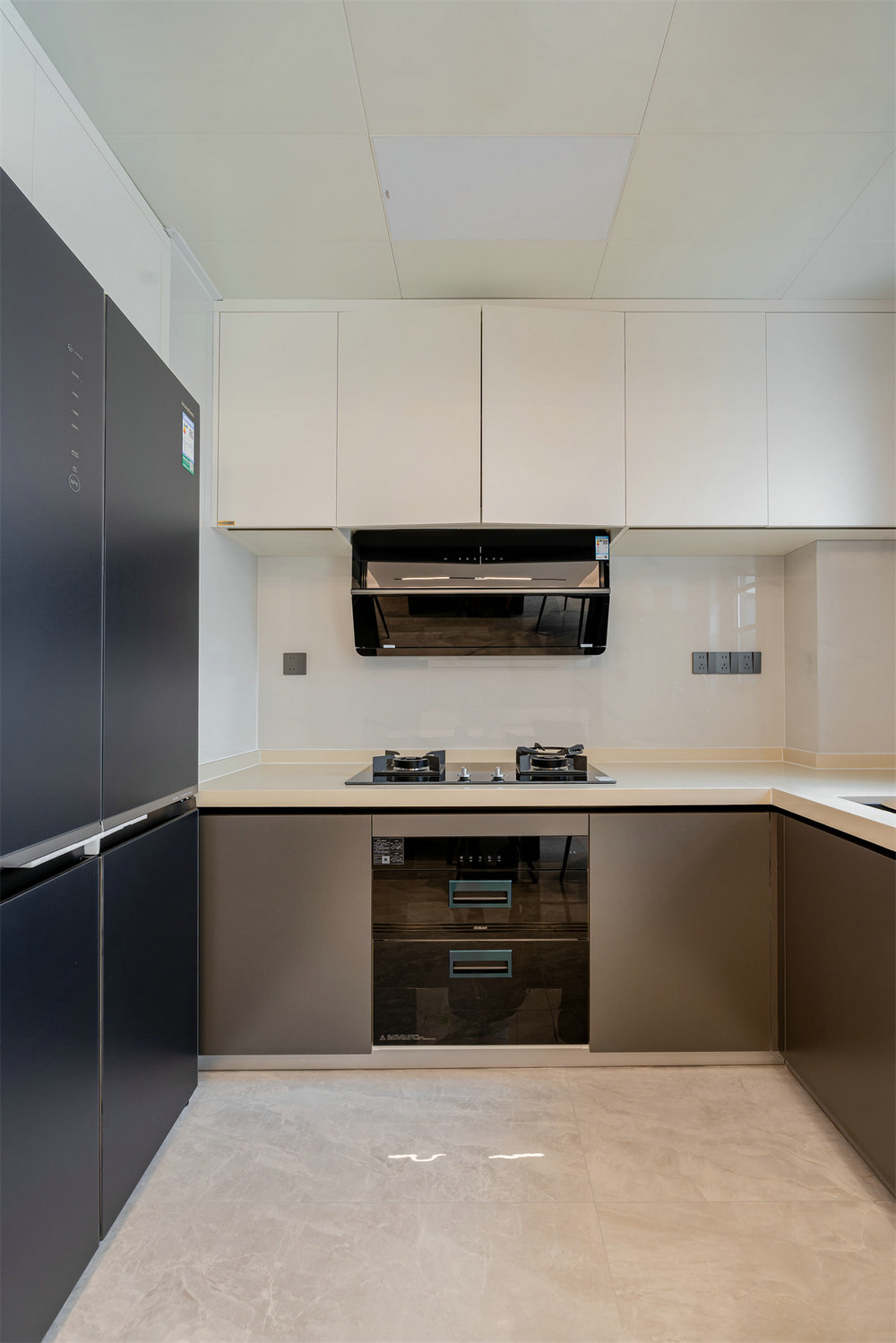 華發都薈天地117平現代風格裝修效果圖