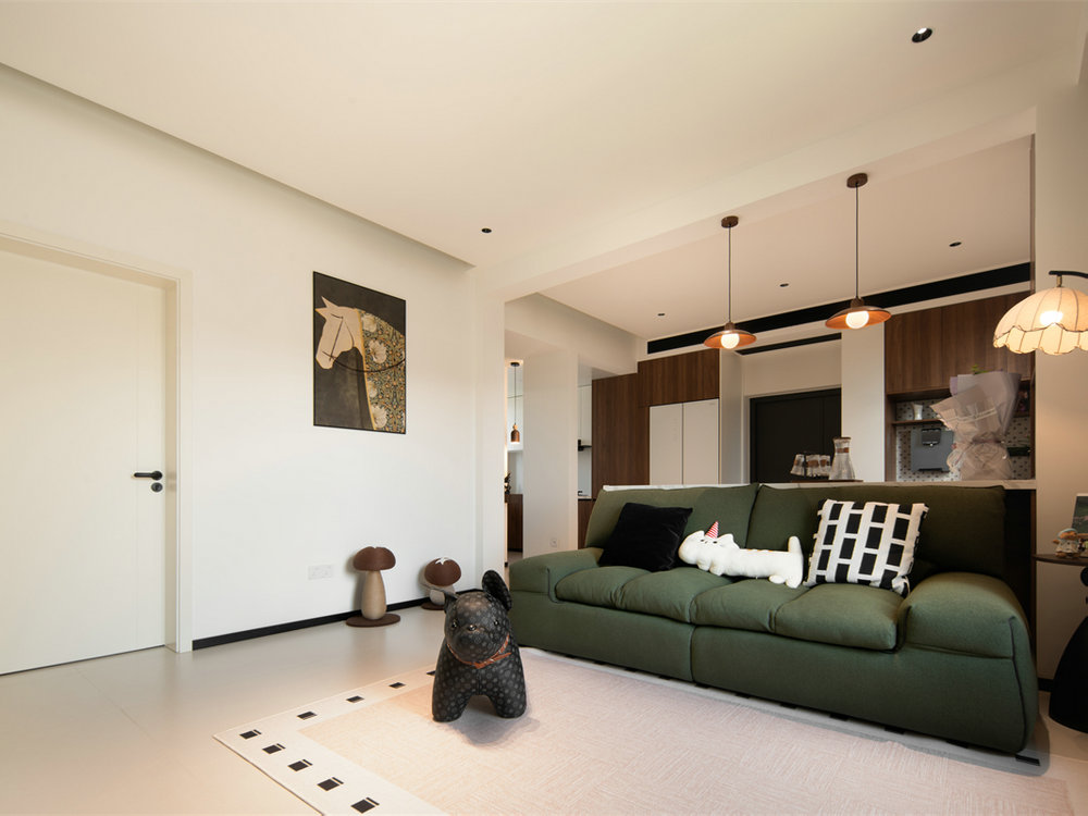 新長江香榭琴臺104平中古風格裝修效果圖