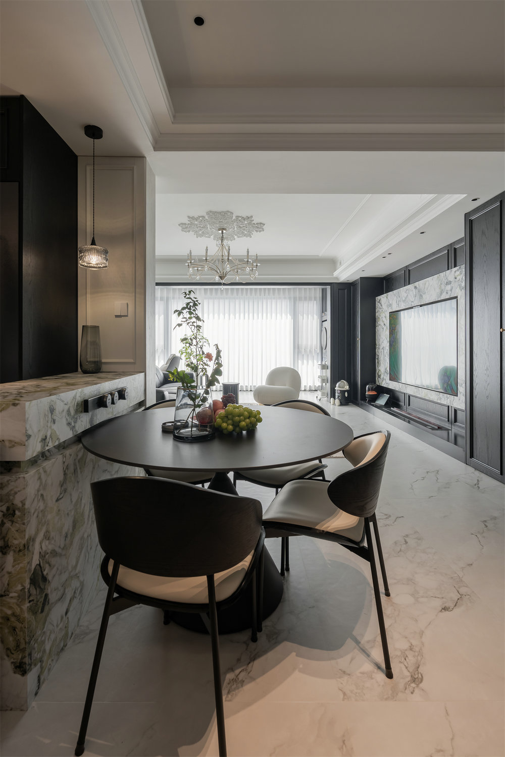 華僑城紅坊右岸140平法式香奈兒風格裝修效果圖